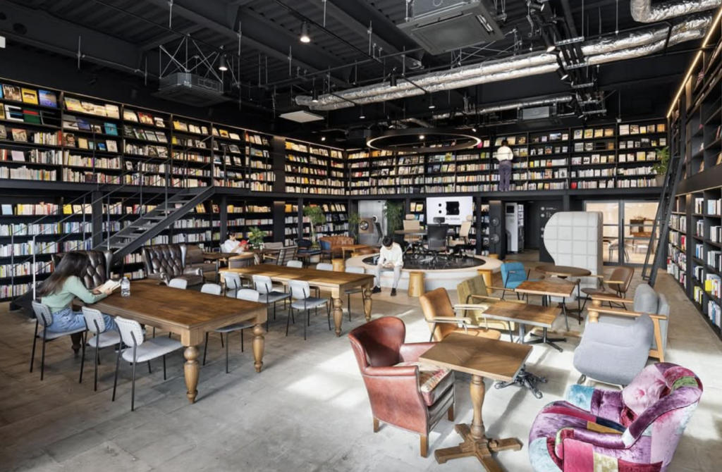 8books sendai（宮城）